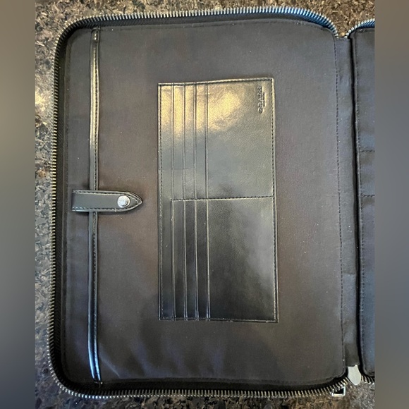 Coach Black Pebble Leather Tablet Folio / Sleeve / Tech Case NWOT - Picture 6 of 6